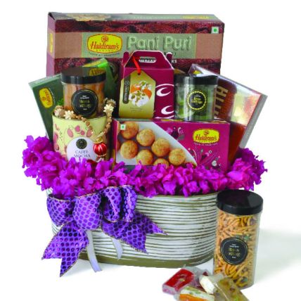 Karunai Diwali Vegetarian Gift Hamper:  Gift Hampers