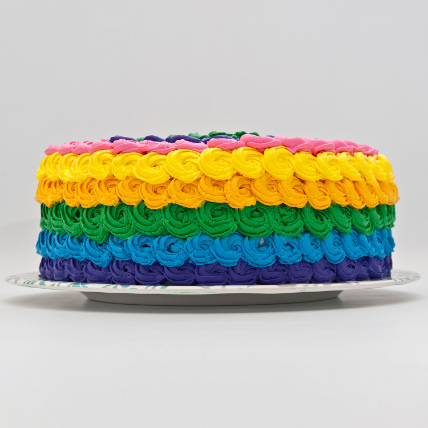 Rainbow Cream Chocolate Cake: 