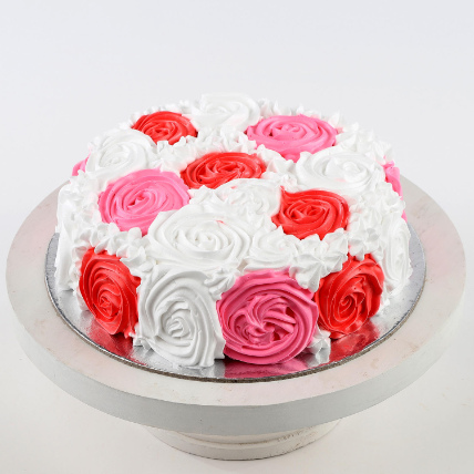 Yummy Colourful Rose Cake: Gifts for Girlfriend