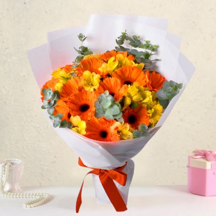 Delightful Gerberas And Alstroemeria Bouquet: Women's Day Flower Bouquet Delivery