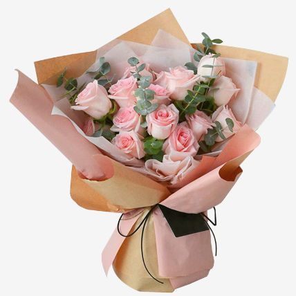 Soft Pink Roses: Flower Bouquet Delivery