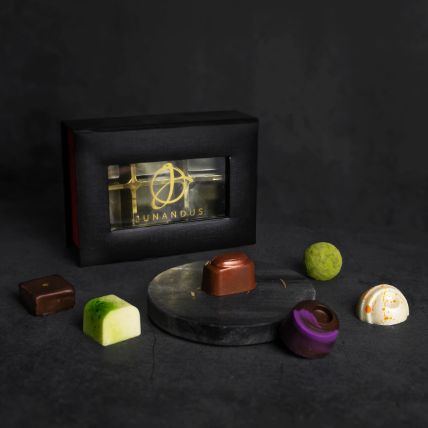 Premium Truffles And Pralines Box 6 Pcs: Chocolate Delivery