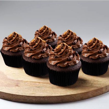 Chocolate Hazelnut Cupcakes 6pcs: 