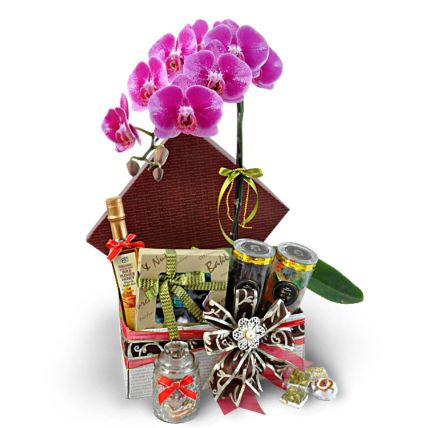 Magnolia Orchid Halal Hamper:  Gifts Delivery