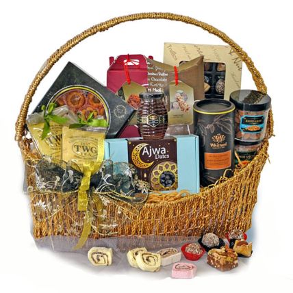 Najah Raya Delicacies Basket:  Gift Hampers