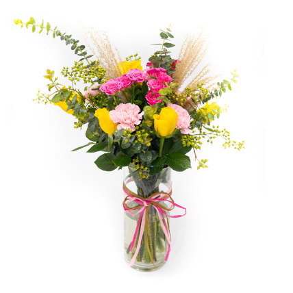 Alluring Mixed Flowers Bunch: Flower Arrangement