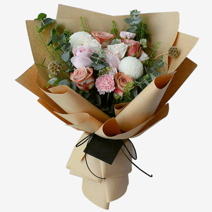Serene Floral Vibes: Housewarming Gift Ideas