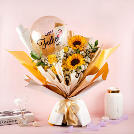 Happy Fathers Day Balloon And Mixed Flowers Bouquet: Father's Day Gifts