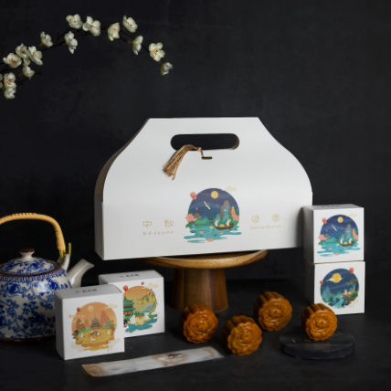 Traditional Mini Mooncakes: Gifts For Mom