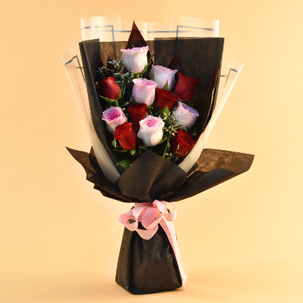 Elegant Pink & Red Roses Bouquet: Romantic Flower Bouquet Delivery