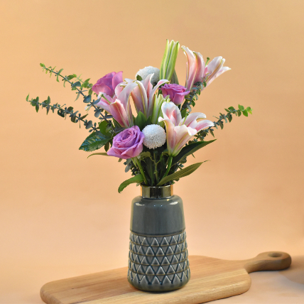 Mesmerising Mixed Flowers Designer Vase: Gifts for Mother