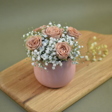 Roses & Baby Breath Designer Vase: Flower Arrangement