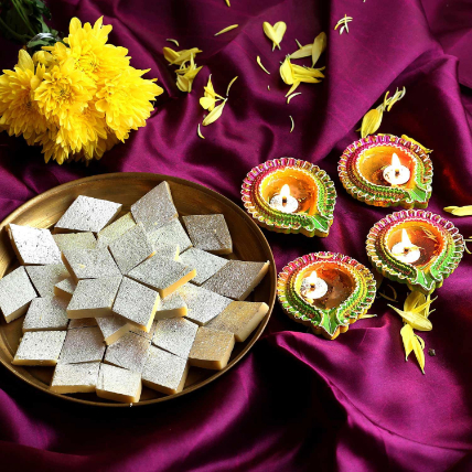 Floral Diyas With Kaju Katli: Gift Combos 