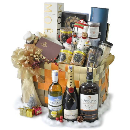 Lapes English Hamper:  Gifts Delivery