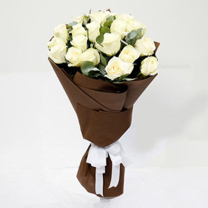 Enchanting 20 White Roses Bouquets