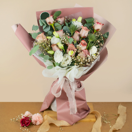 Heavenly Mixed Roses Bouquet